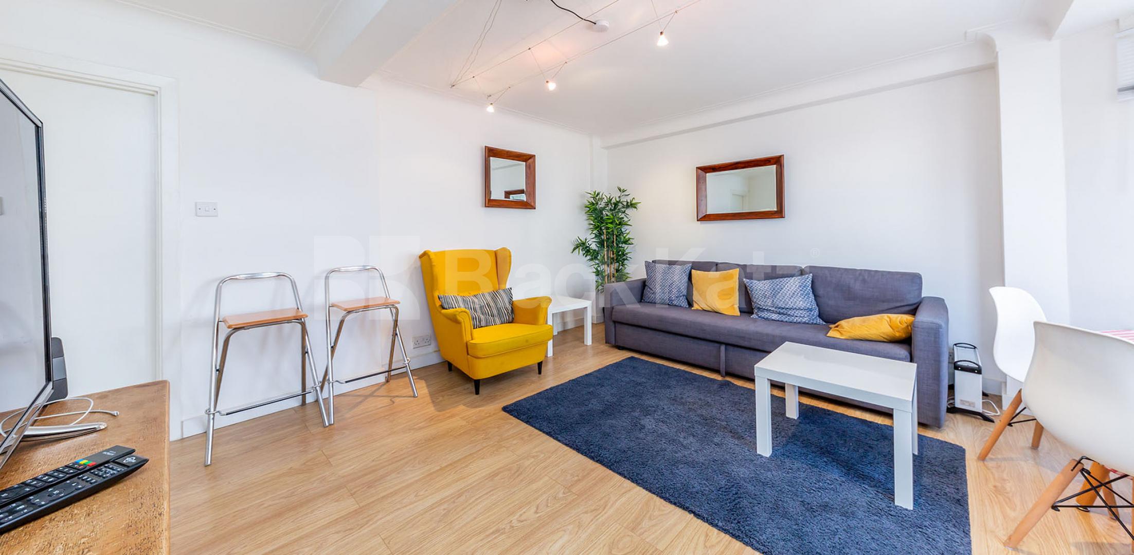 Comfortably furnished bedrooms 1 Bedroom, Furnished Flat in Park West